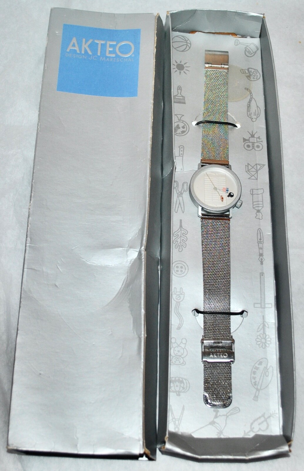 Akteo J.C. Mareschal Silver Animated Football Theme Watch Silver Mesh Band w/Box