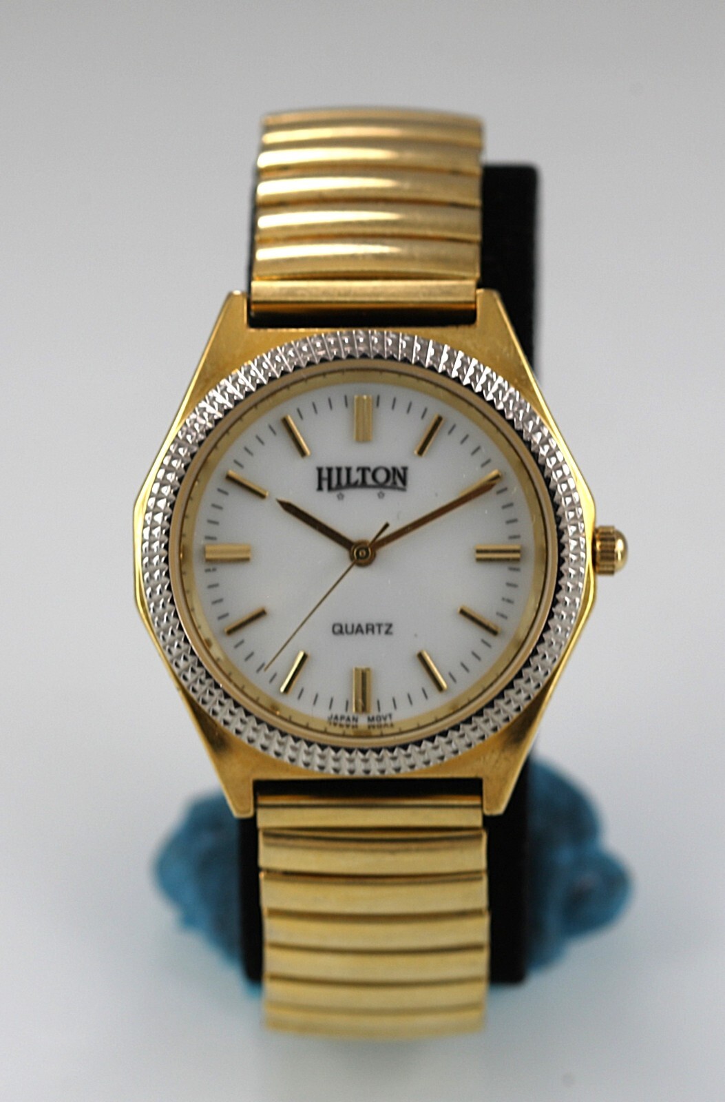 Hilton Watch Men Gold Silver Stainless Steel Stretch WR Battery White Quartz