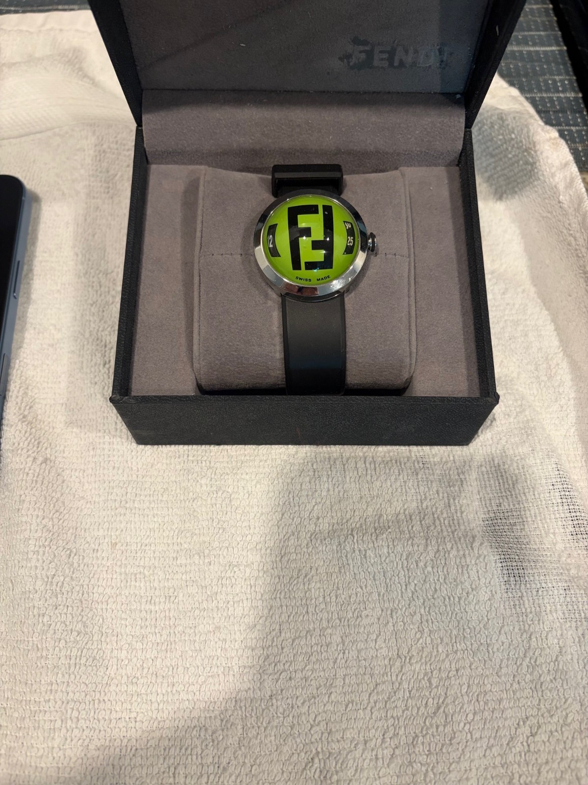 Fendi Bubble Watch 8010L Aqua Face With Rubber Black Strap – Used