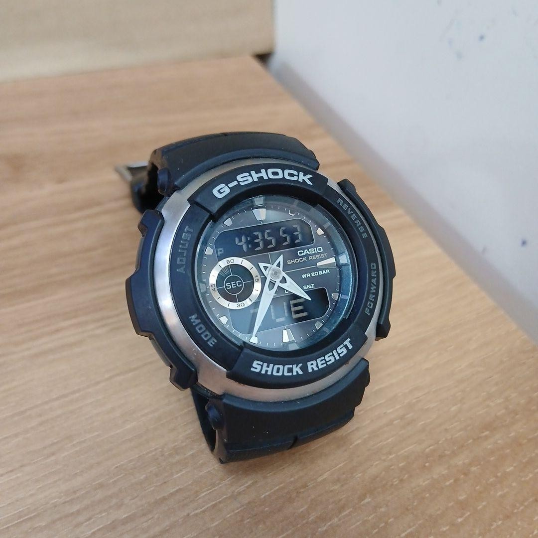 G-300 CASIO G-SHOCK LCD Inversion Black Watch Digital-Analog