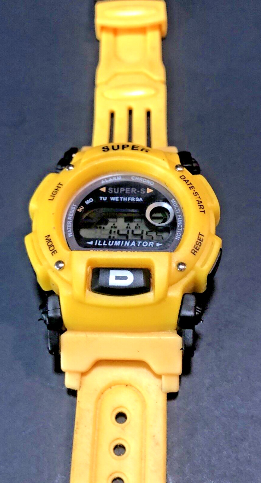 Super D illuminator Shock Resistant Wristwatch with Light Alarm