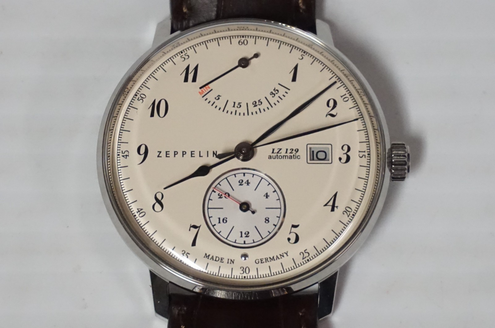 Zeppelin Automatic Men’s Watch LZ 129 Hinderburg Made in Germany Model # 7060-4