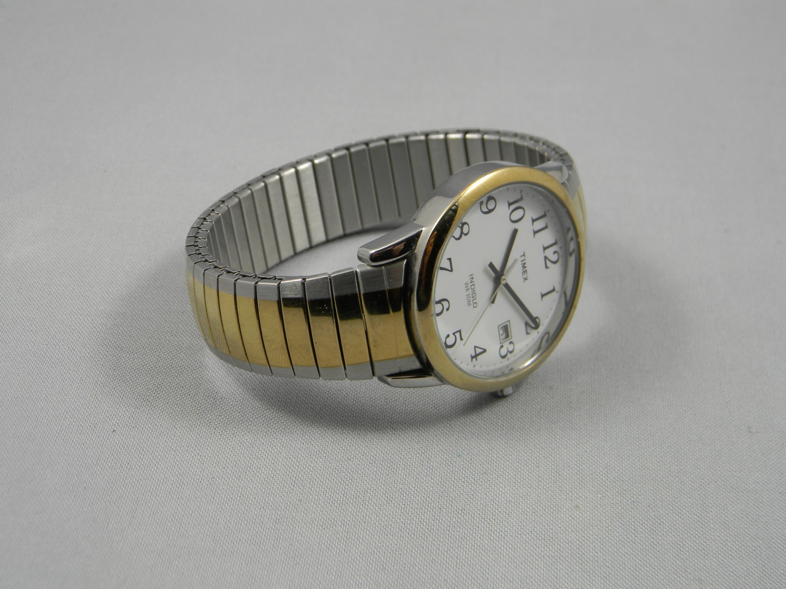 Timex Indiglo Watch Men Easy Reader 35mm Two Tone Date Stretch New Battery 6.75+