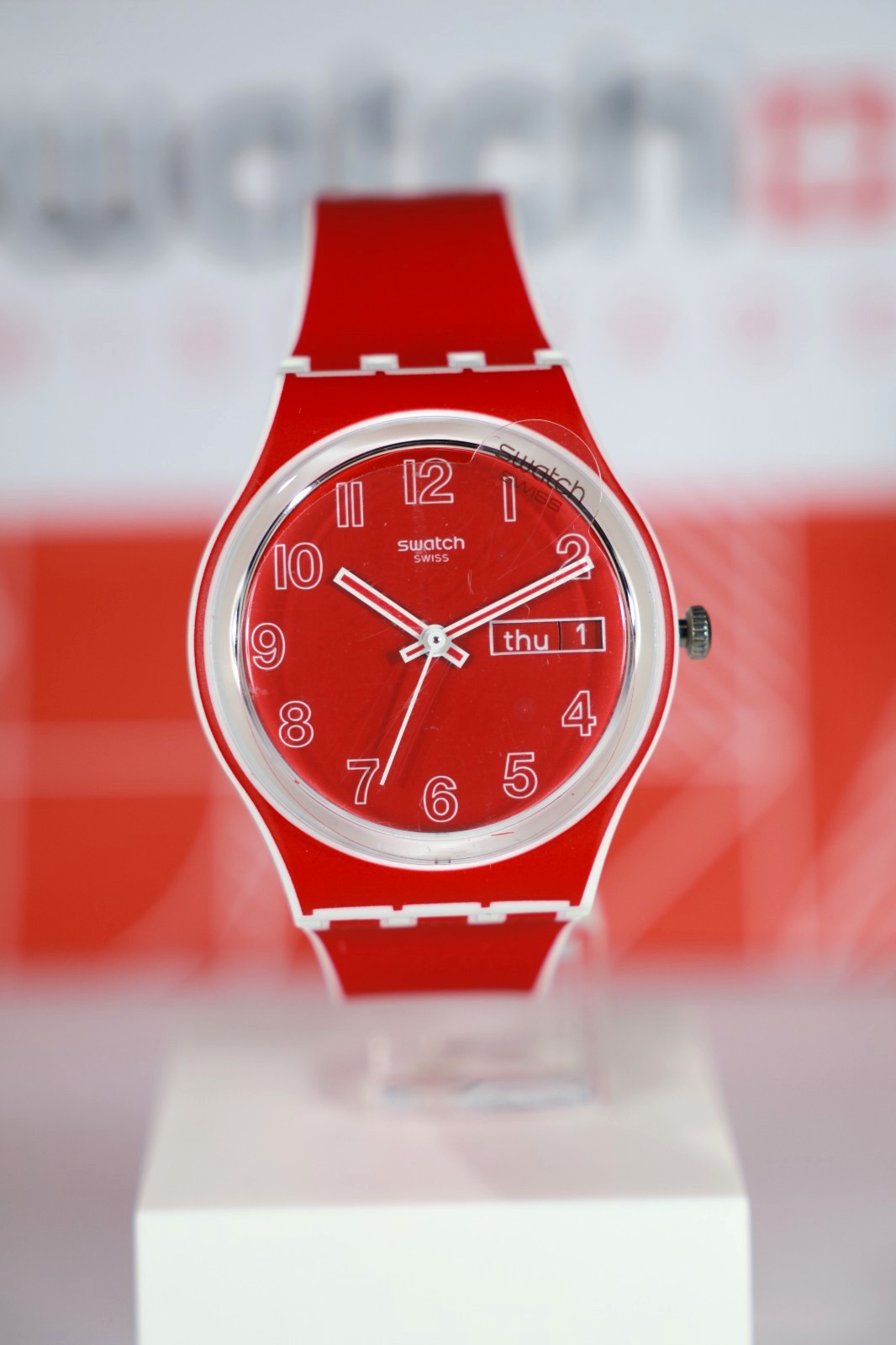 New Limited Swiss Watch White Red Tone POPPY FIELD Day/Date GW705 34MM Unisex