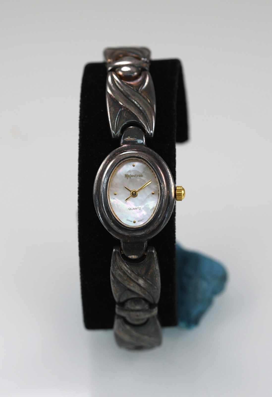 Majestron Watch Women Antiqued Silver Gold Stainless Steel WR Battery MOP Quartz