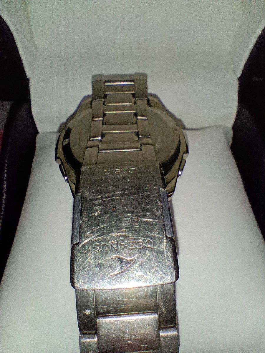 CASIO OCEANUS OCW-600 Titanium Men’s Silver Wristwatch Accessory Fashion Casual