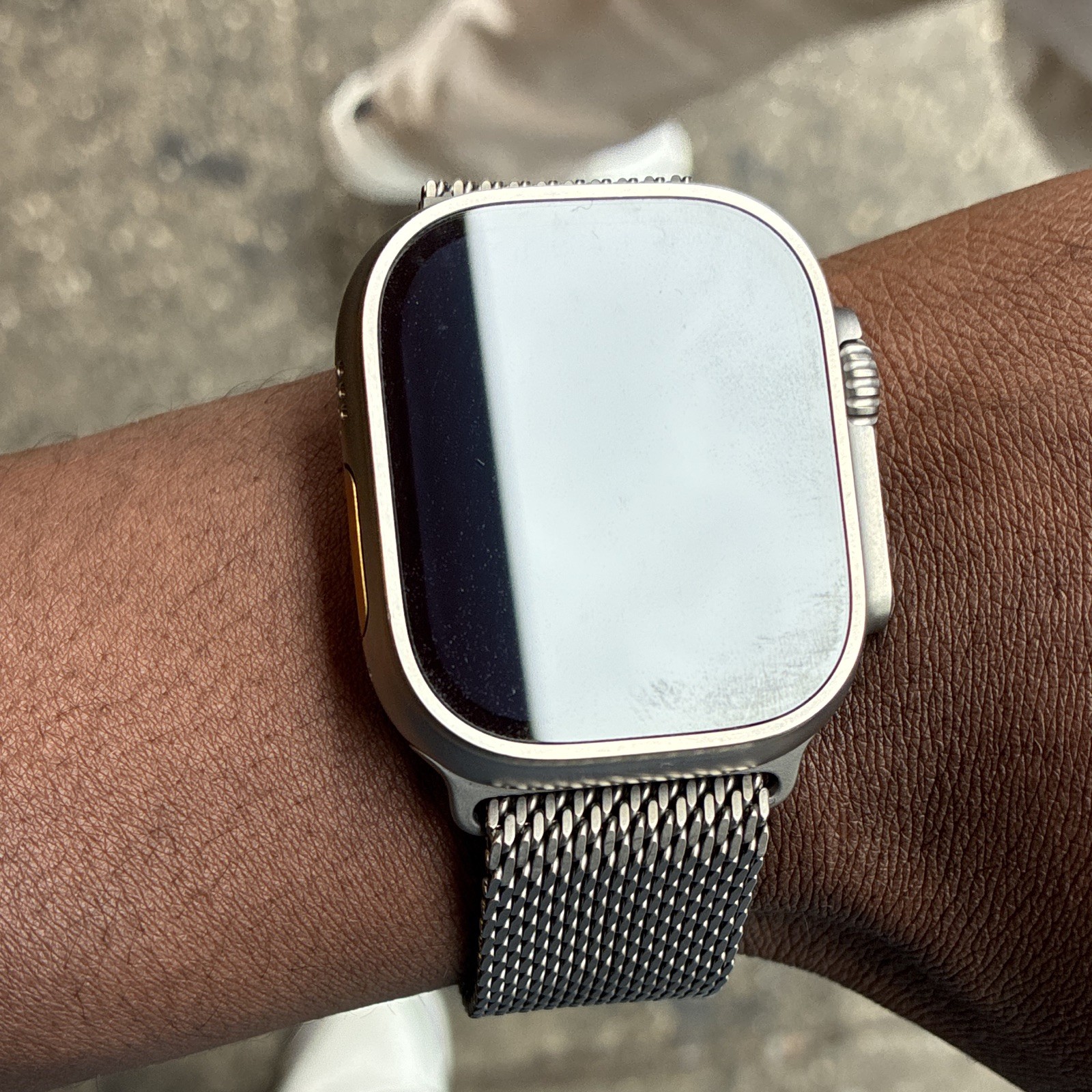 Apple Watch Touchscreen Digital Quartz Silver Milanese Mesh Band Black Dial