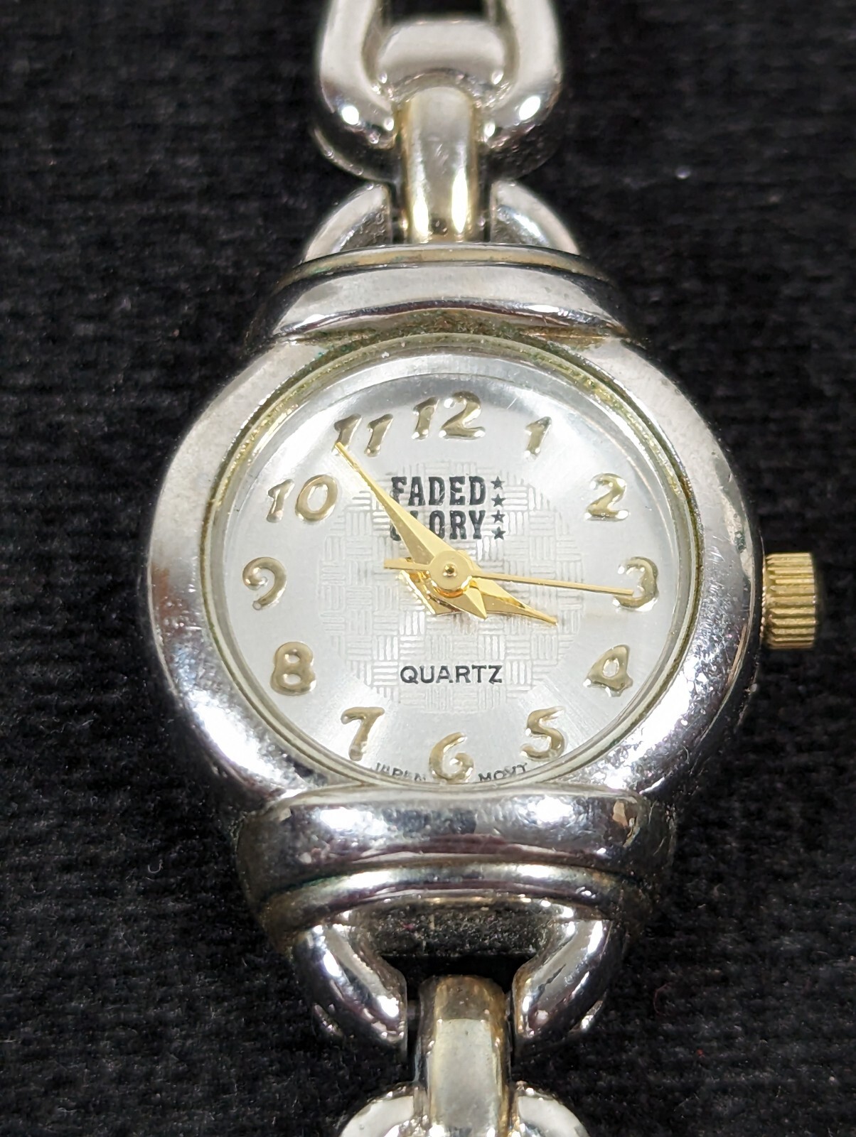 Faded Glory Silver Tone Dial Round Case Link Bracelet Band Watch 6.75 Inch