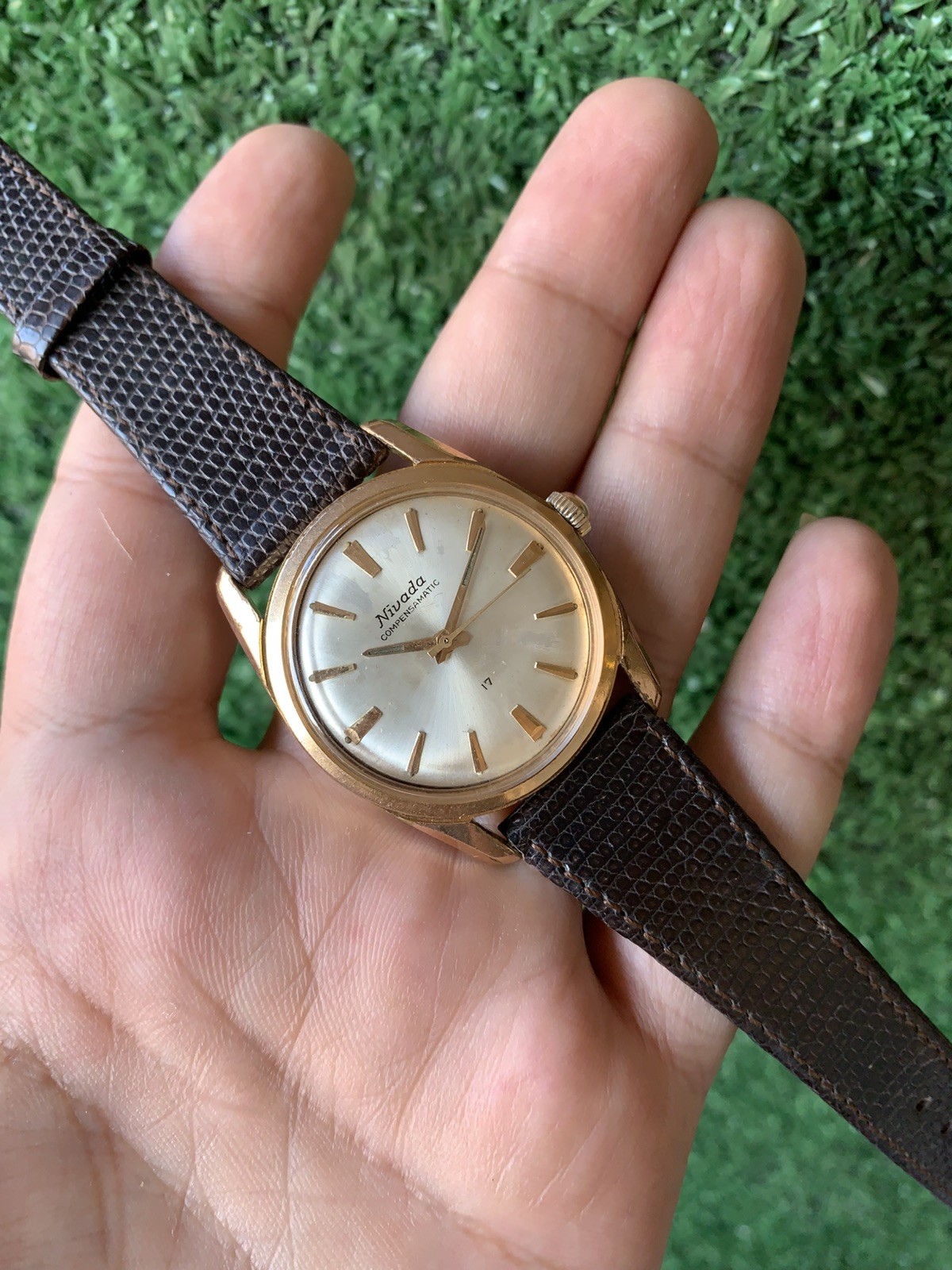 Vintage Nivada Compensamatic Mechanical Watch 35mm Manual Classic Dress Watch