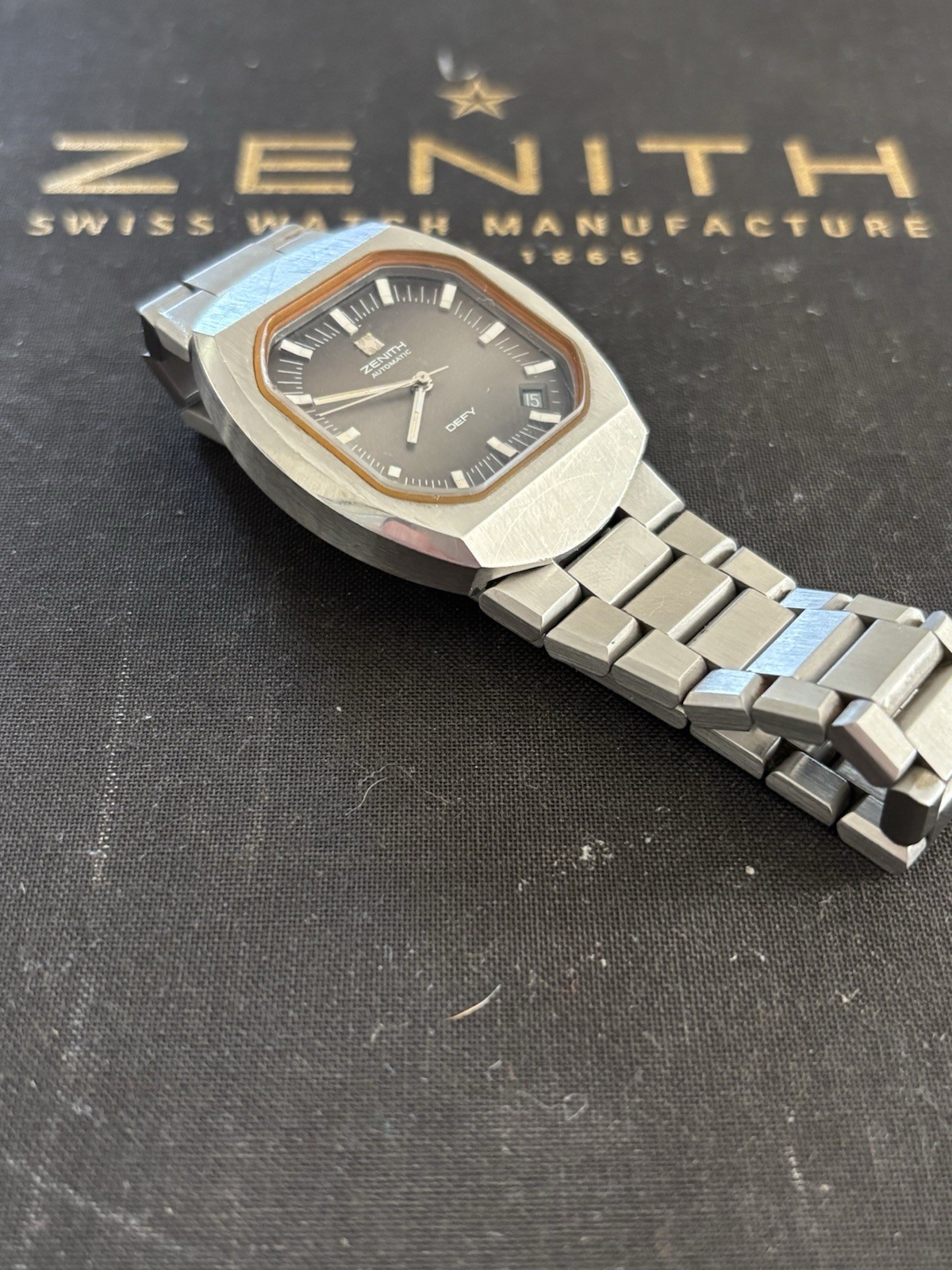Zenith Defy / Surf Automatic Vintage 1970s Gray