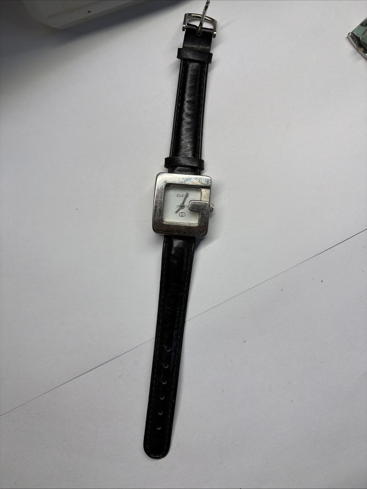 Gucci 3600M G-Watch Midsize Swiss Made Black Leather – Untested