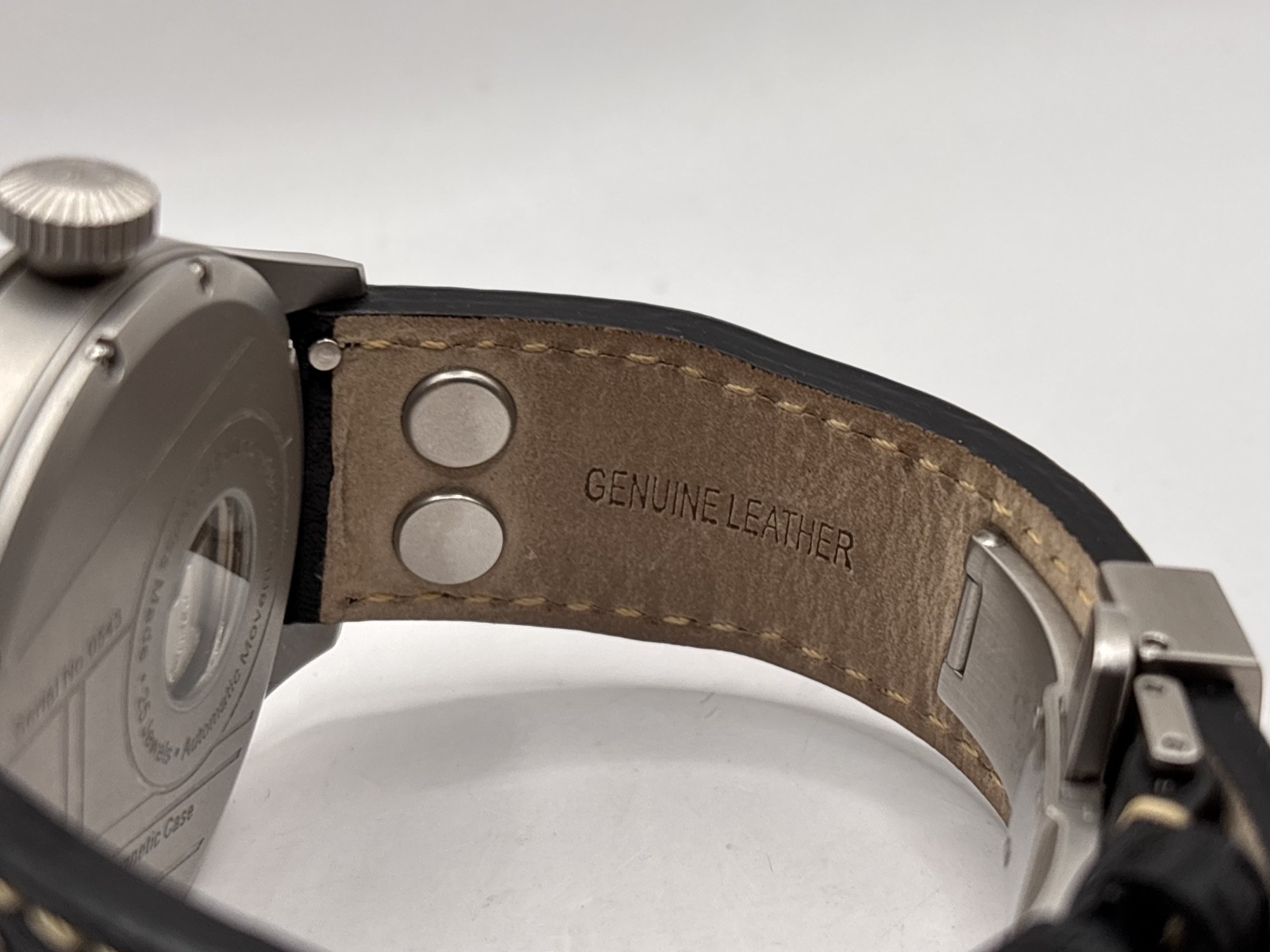Christopher Ward C8 Pilot Mk2 44mm Aviation watch (06/2011) WH1522