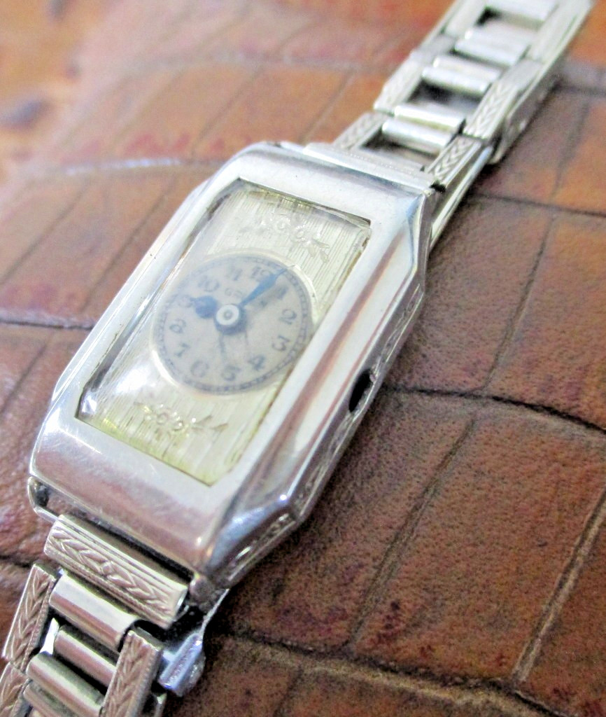Gruen Guild 14K GF 15J 4adj SWISS vintage ladys watch bregaut NOT TESTED