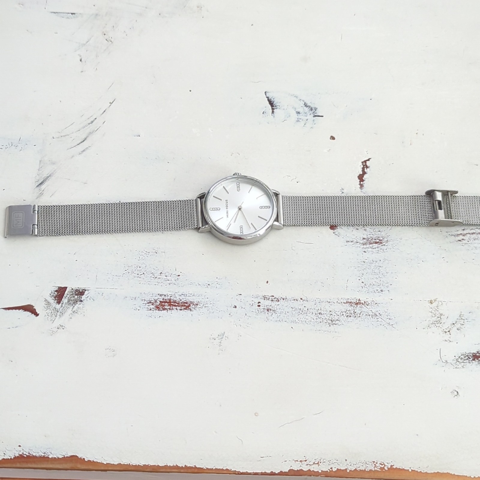 MINI FOCUS Quartz Analog Dress Watch Silver Dial Stick Indexes Mesh Band