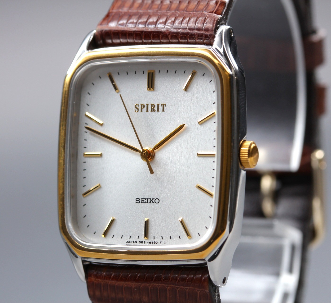 [Near MINT] Seiko Spirit 5E31-5B50 27mm Gold White Dial Rectangle Men’s Qz Watch