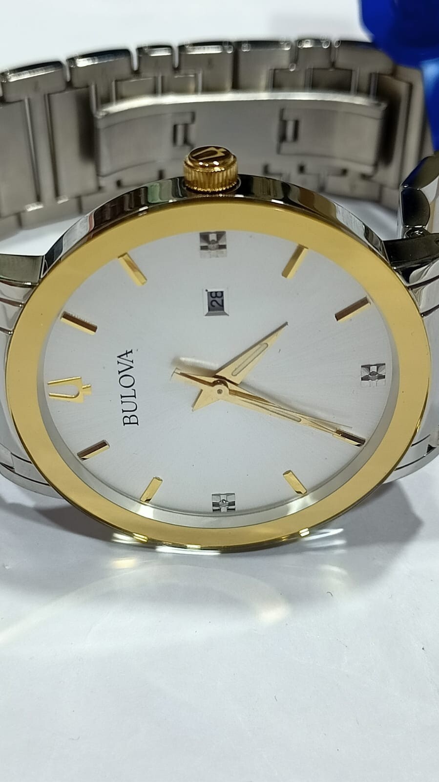 98D151 BULOVA SILVER DIAL STAINLESS STEEL MEN’S WATCH M-221