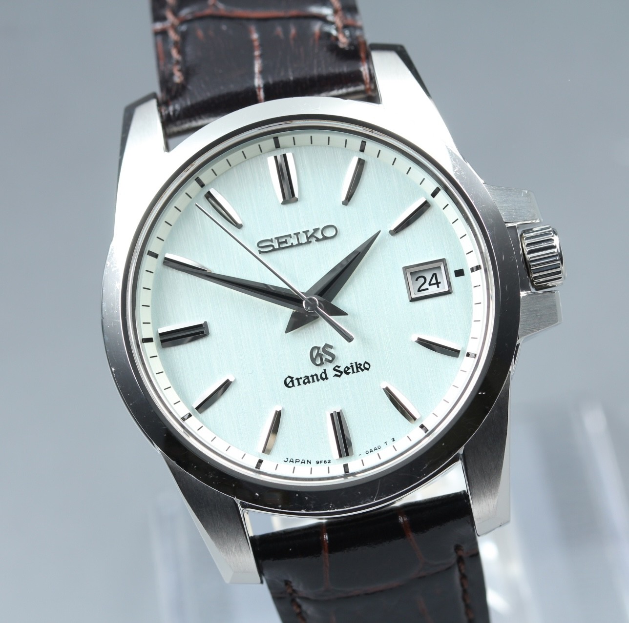 [Near MINT] GRAND SEIKO 9F62-0AA0 37mm Silver Dial Quartz Men’s Watch From JAPAN