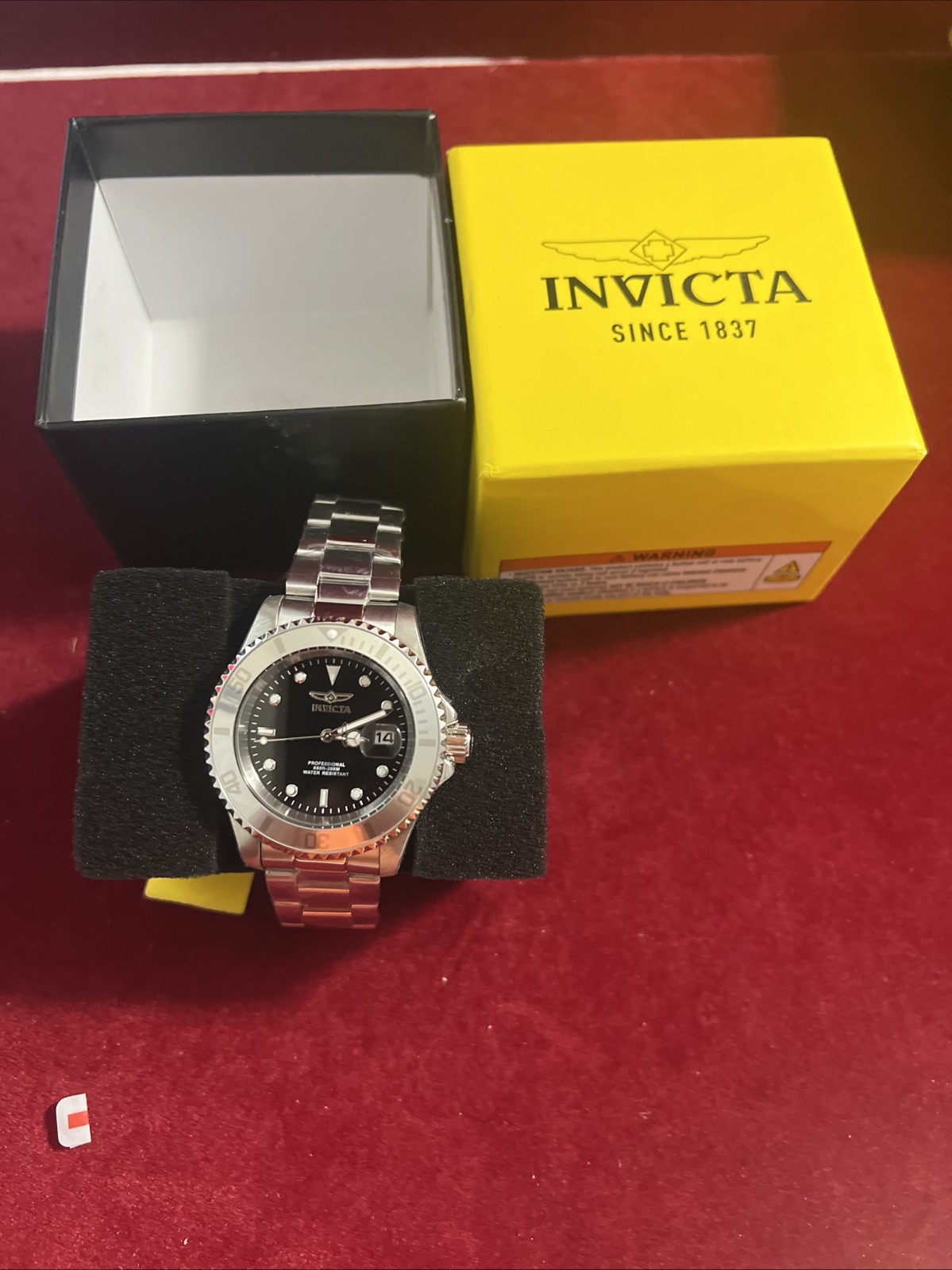 Invicta Men’s Watch Pro Diver Quartz Black Dial Stainless Steel Bracelet 34022