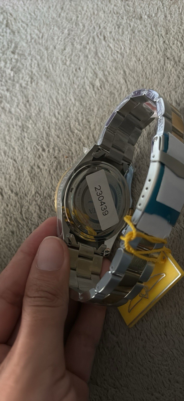 Invicta Pro Diver Men’s Quartz Two-Tone 43mm Blue/Gold Bezel w/Box