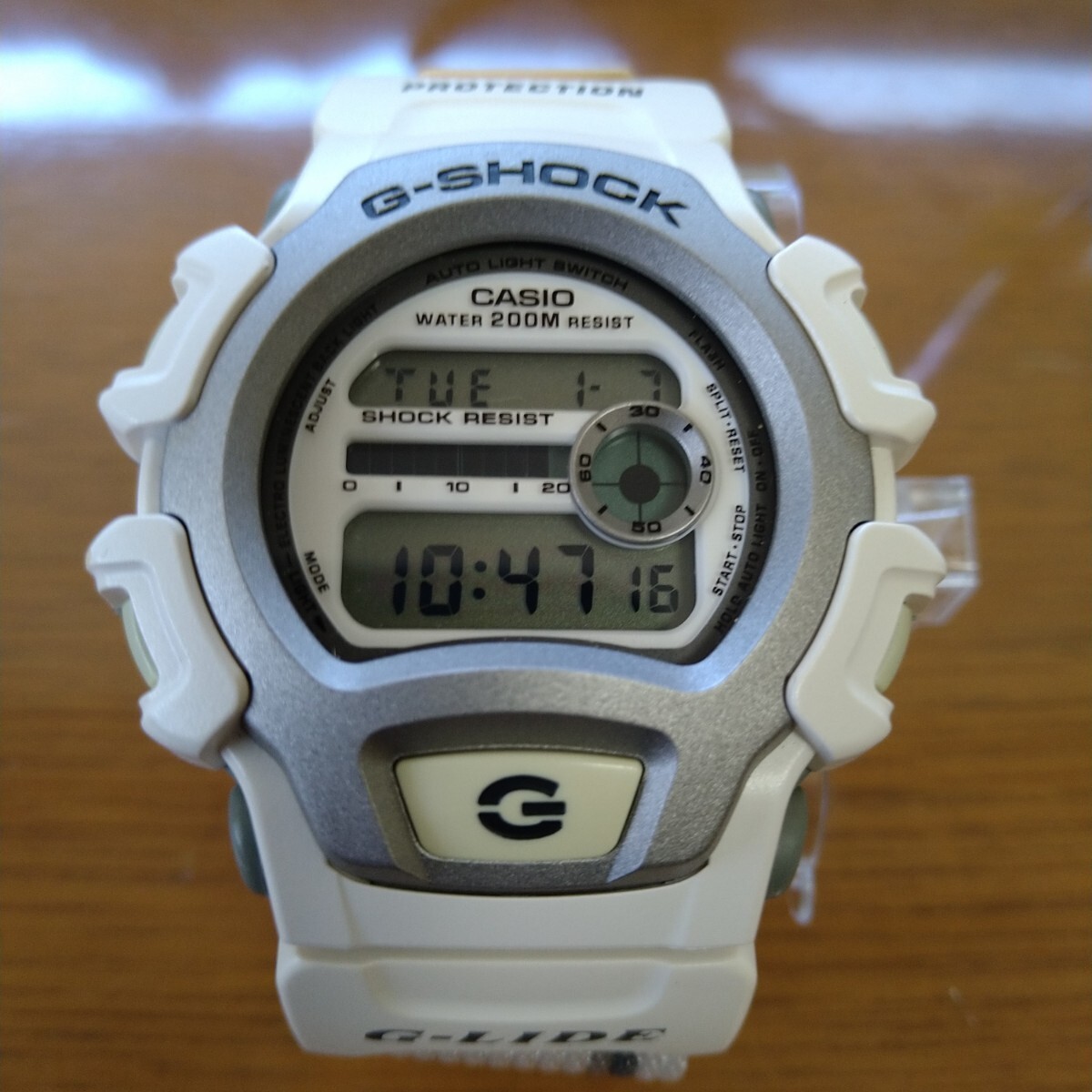 CASIO G SHOCK G LIDE DW 004 White Digital Watch
