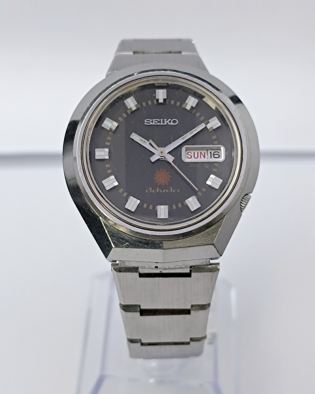 Seiko Advan Vintage Watch Feb 1972 XGB Bracelet Gunmetal Dial 6106-7560 Japan