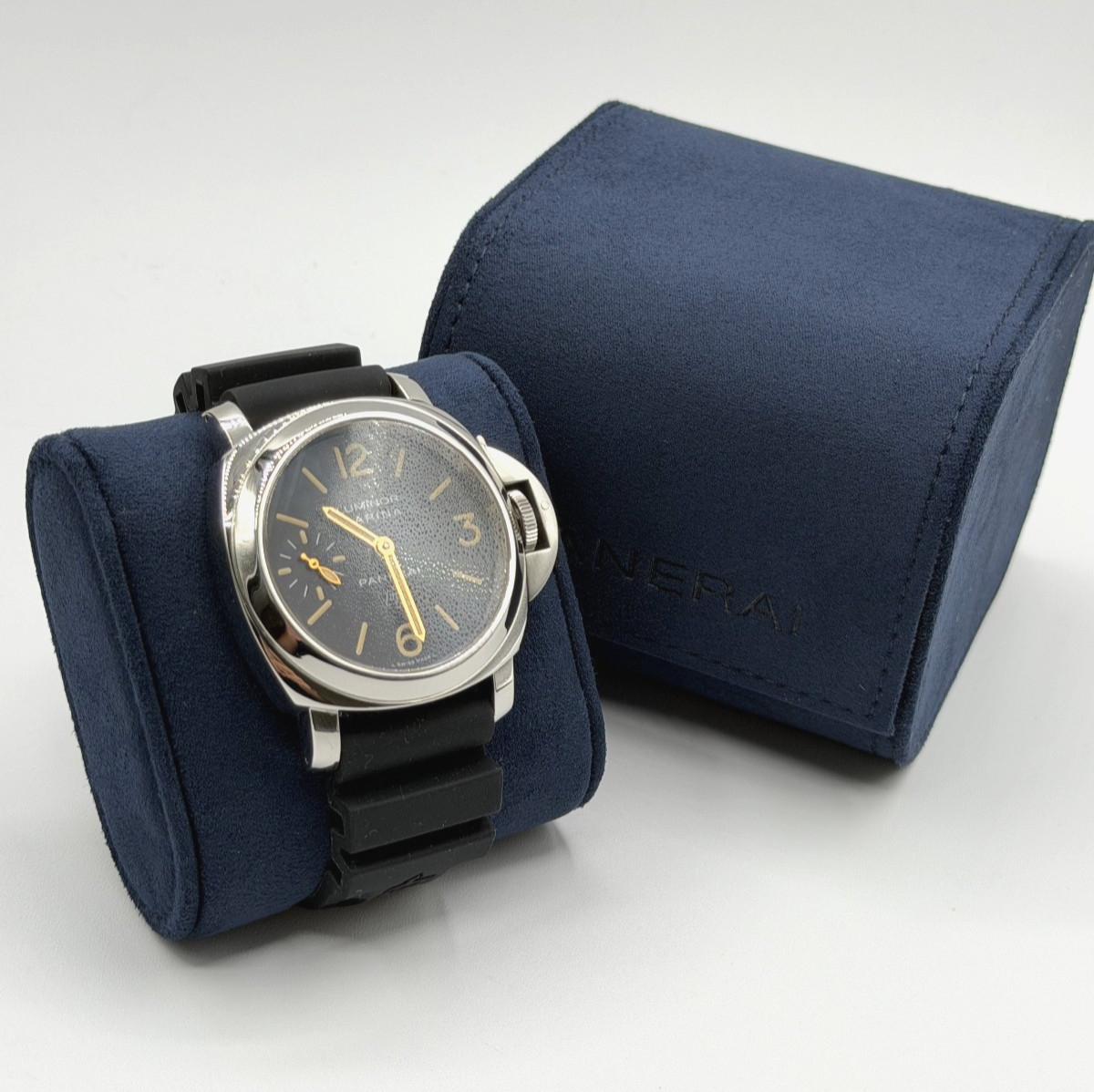 Panerai Luminor Marina 44mm Stainless Steel Ref PAM01005 Cal P.5000 2015