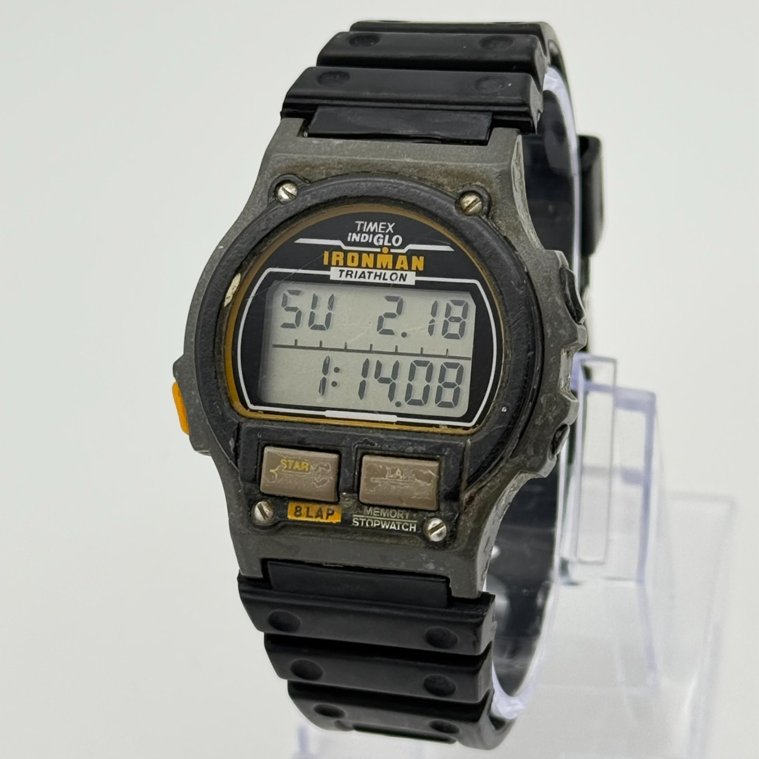 Men’s Vintage 1996 TIMEX Ironman Triathlon Digital LCD Watch, 8 Lap, Black/Gray