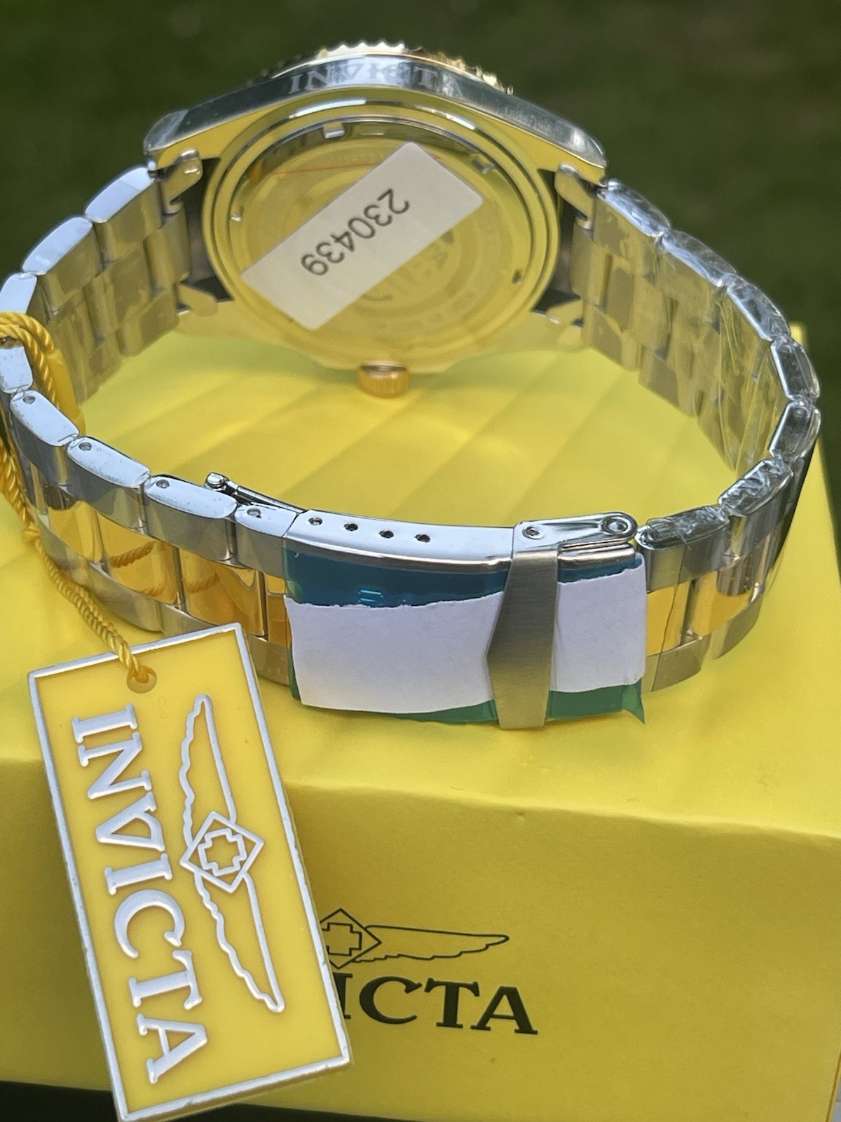 Invicta Pro Diver Currentwave Men’s Watch – 43mm. Steel, Gold (30022) new