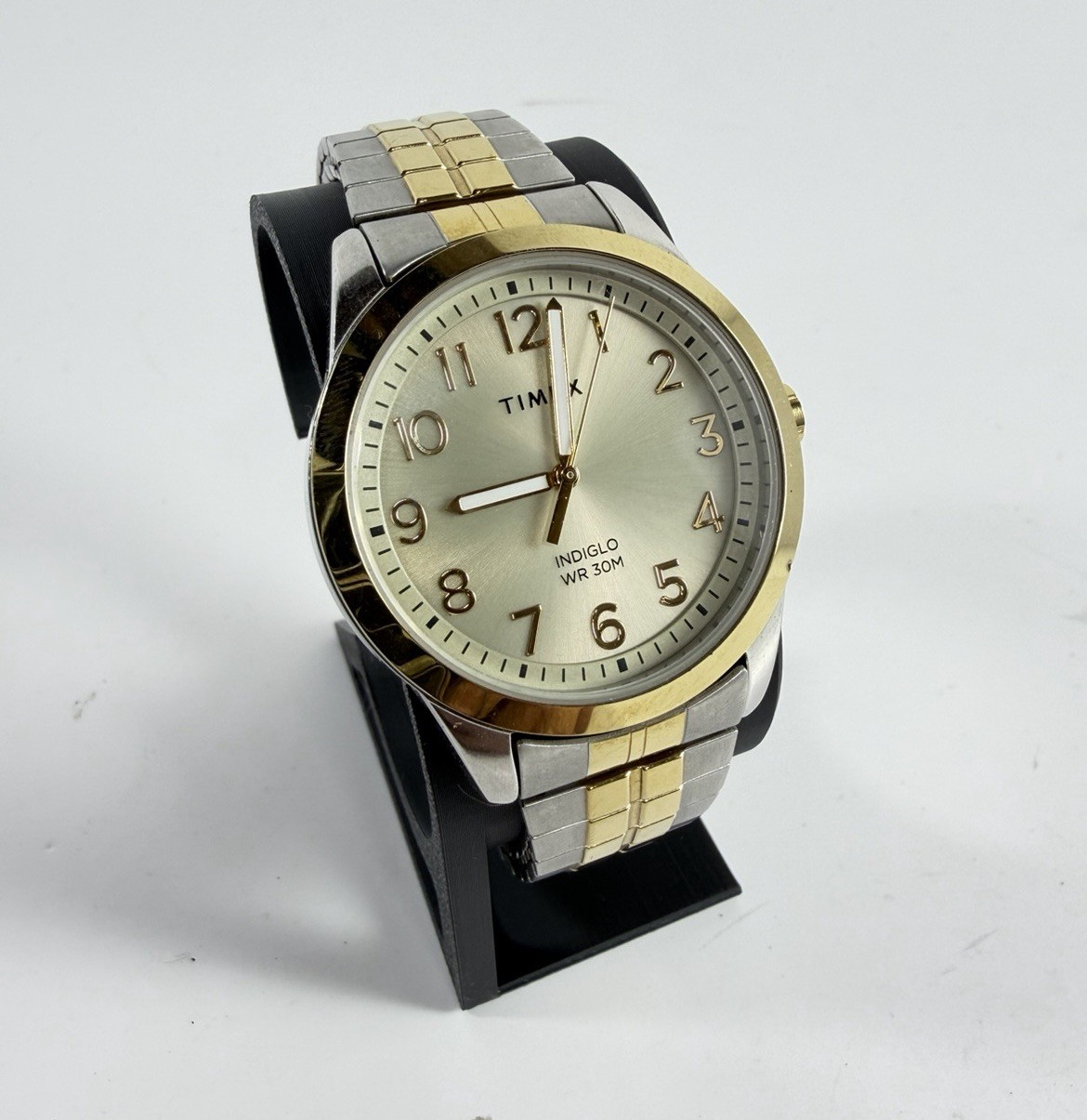 Timex Easy Reader Two-Tone Gold Stainless Expansion Watch TW2V04600 Indiglo