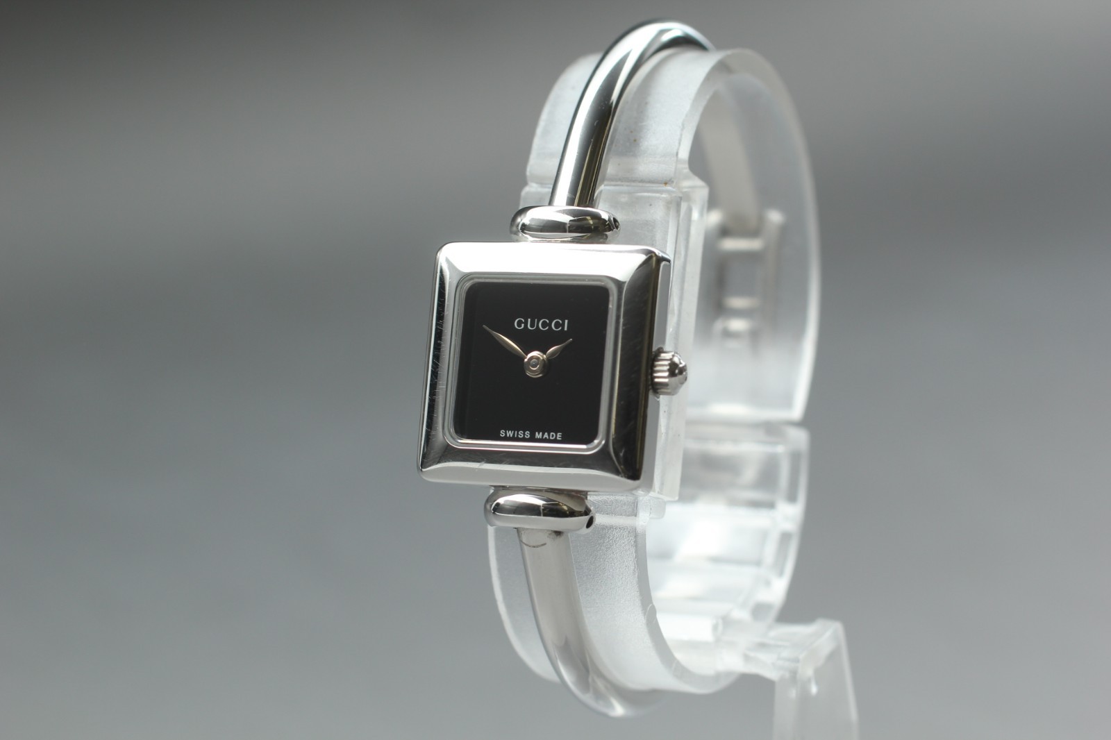 Vintage 【N MINT ｗ/Case】 Gucci 1900L Black Dial Quartz Women’s Watch from JAPAN