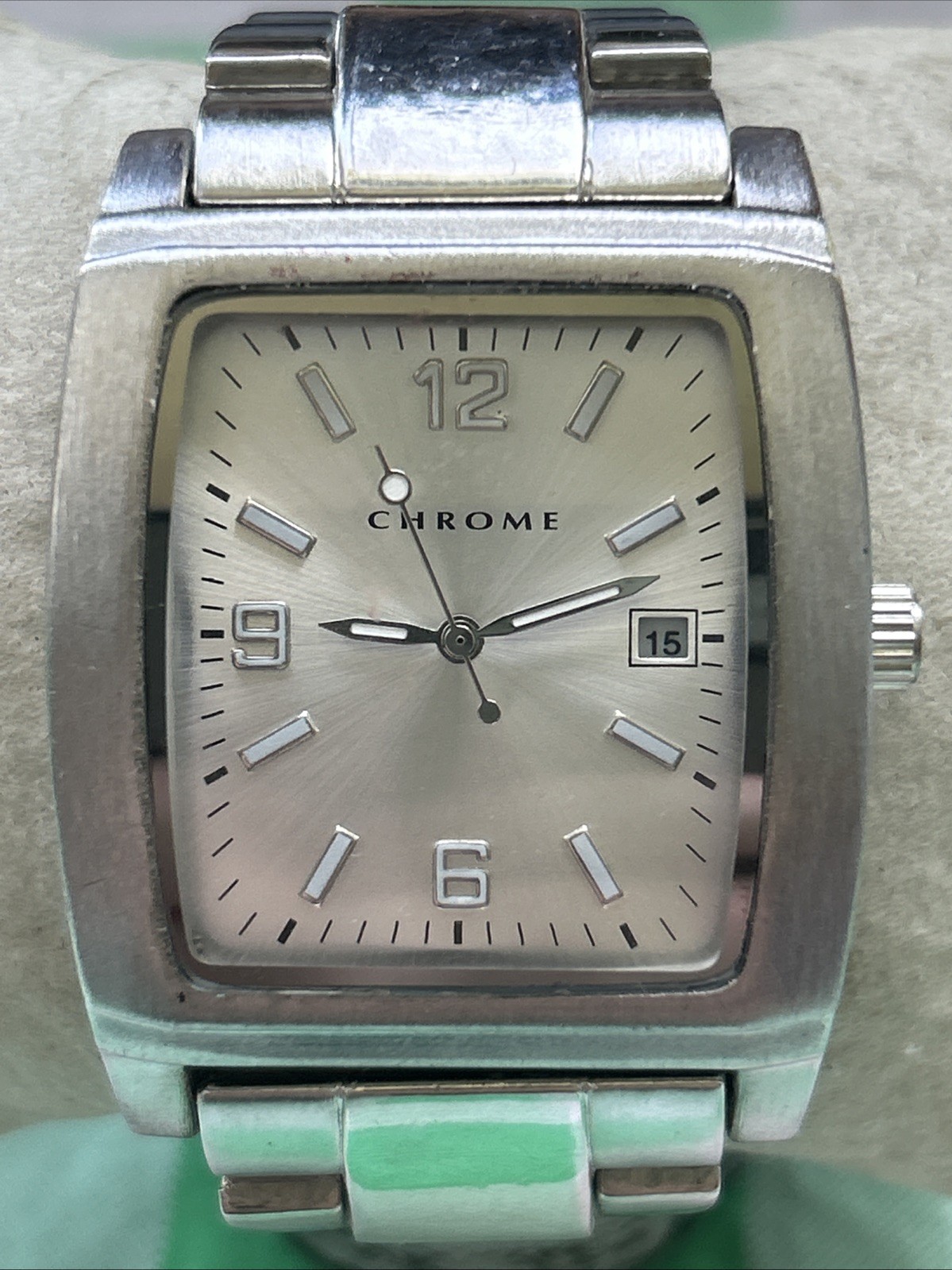 Chrome Silver Tone Men’s Quartz Watch