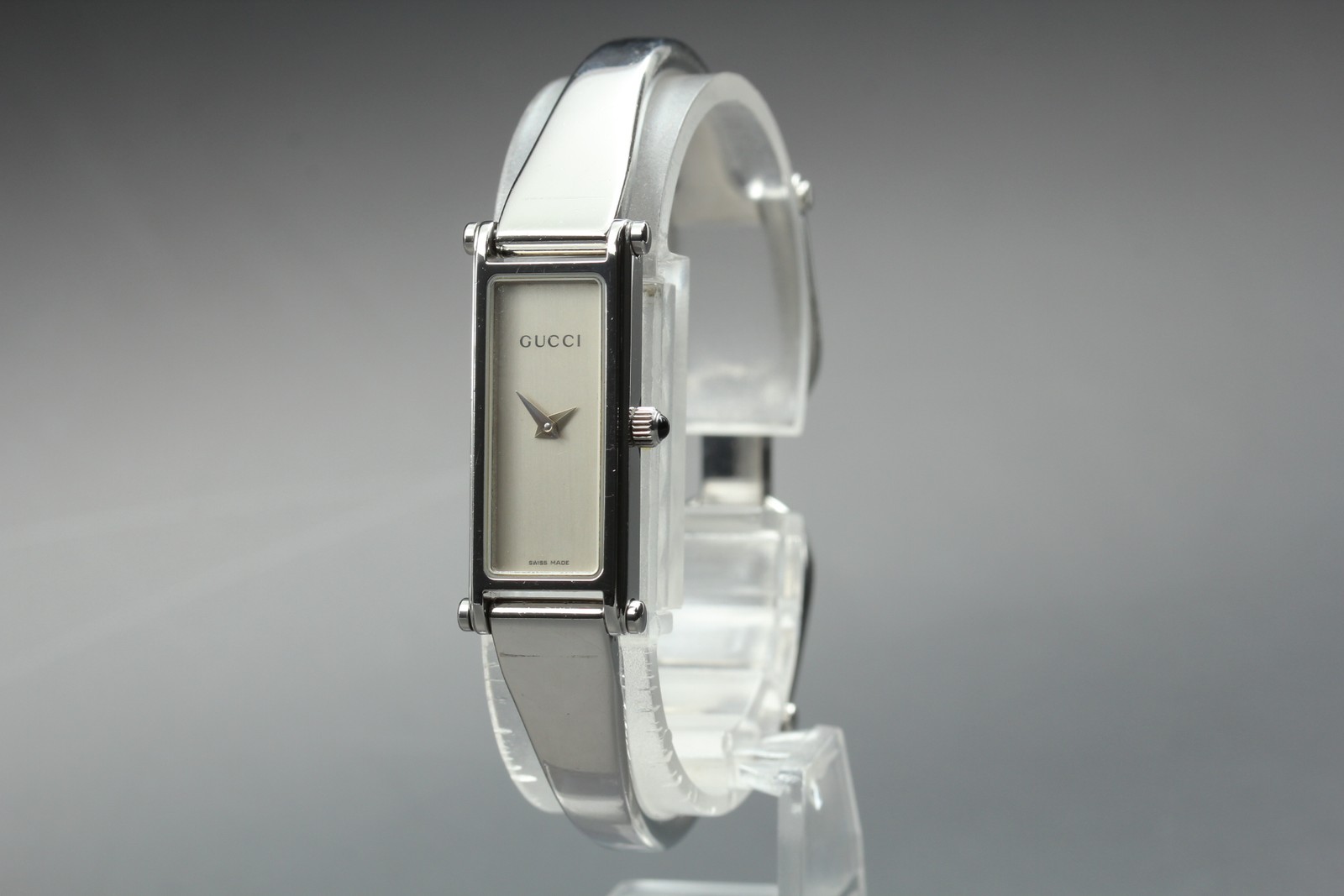 [Near MINT] GUCCI 1500L 12mm Silver Dial Quartz Women’s Vintage Watch From Japan