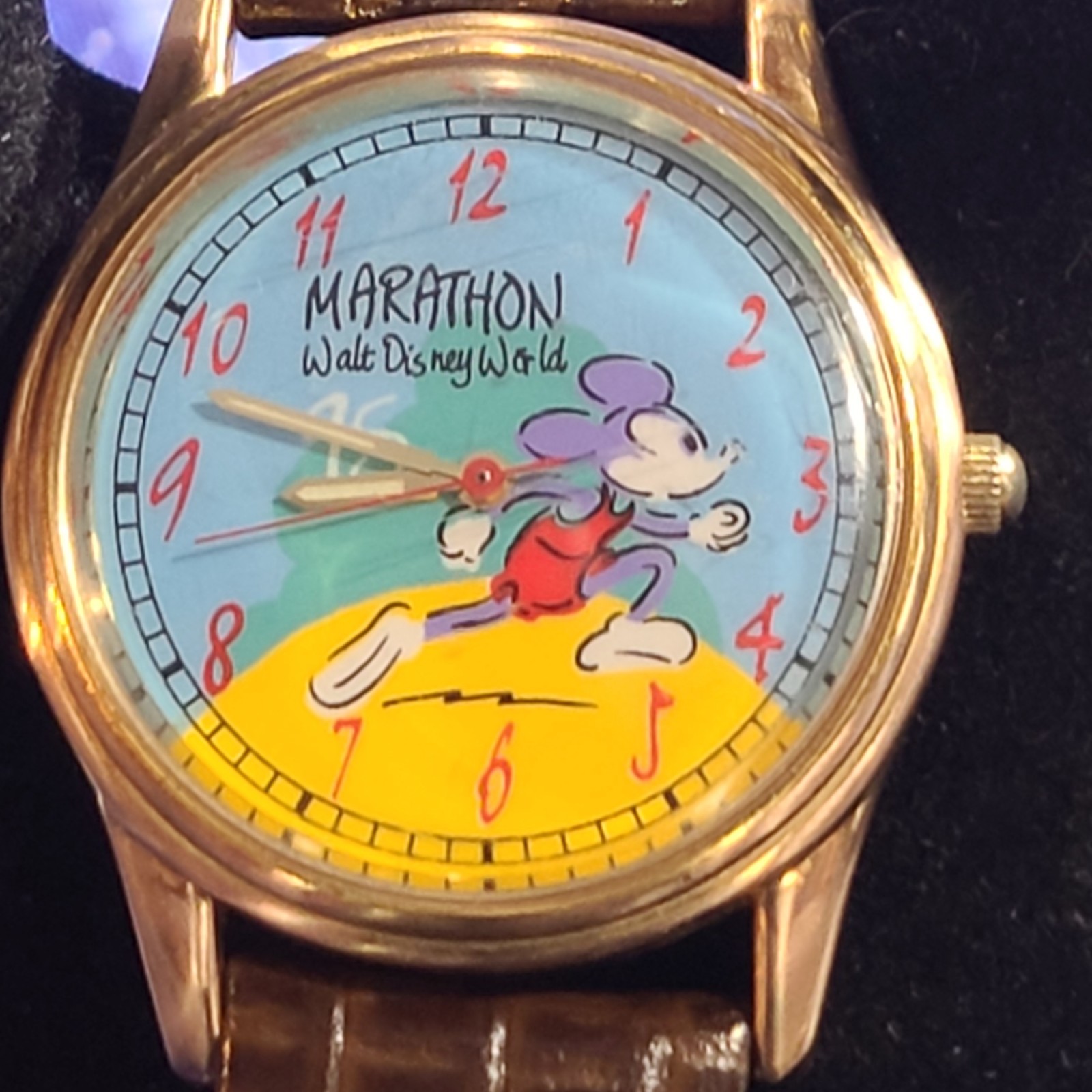 1995 Disney World Marathon Fossil Mickey LE Watch Ready To Wear | See Video