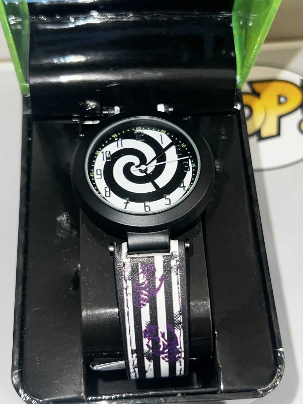 Beetlejuice Watch Accutime Watch Corp Spiral Warner Bros Movies