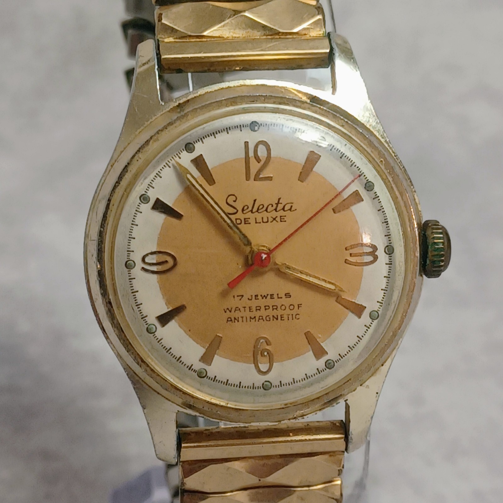VTG Selecta De Luxe 17 Jewels Automatic Watch runs waterproof anti-magnetic