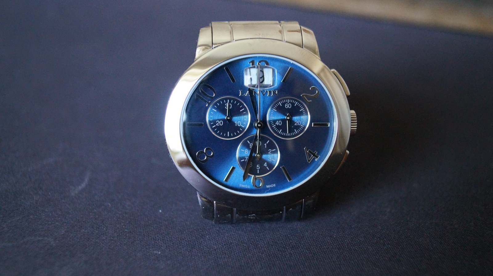 Lanvin Paris Quartz Watch Swiss Ronda Chronograph 5040B blue navy Oval Big Date