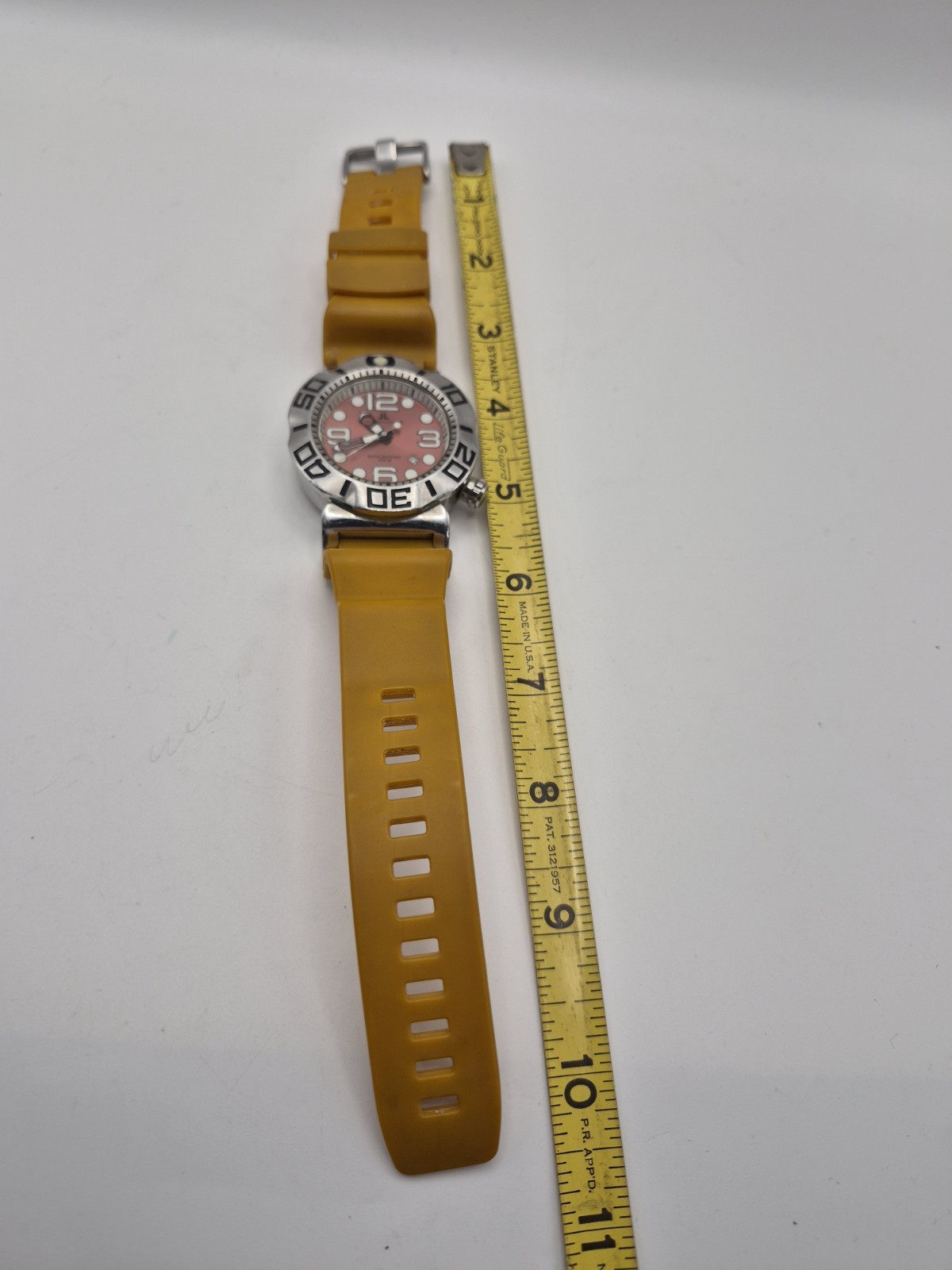Jacques Lemans Diver Collection Date 1-1223 200m Water Resistant 20ATM Orange