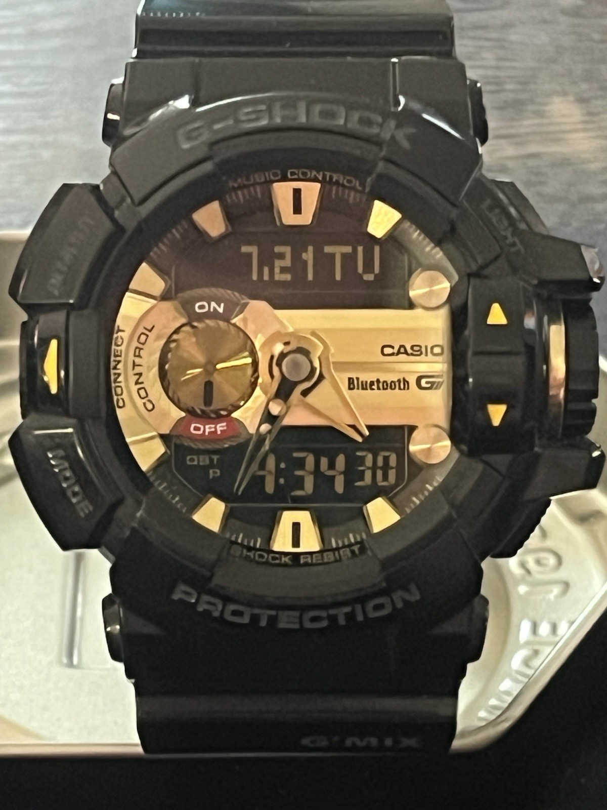 Casio G-Shock GBA-400 G’MIX Bluetooth Music Control Watch Box Working