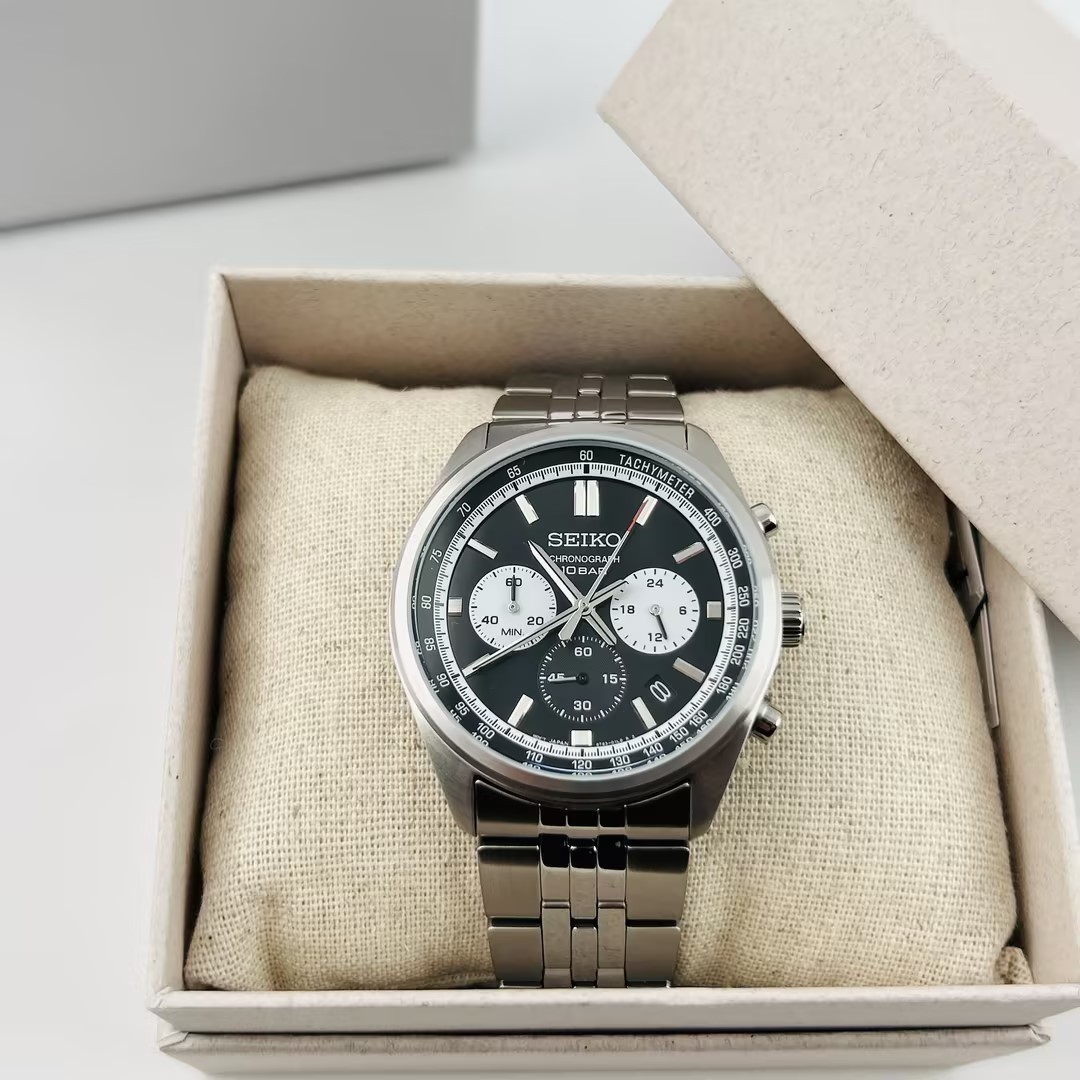 Seiko Essentials SSB429 Men’s Chronograph Quartz Watch Black Dial New/Box 41.5MM