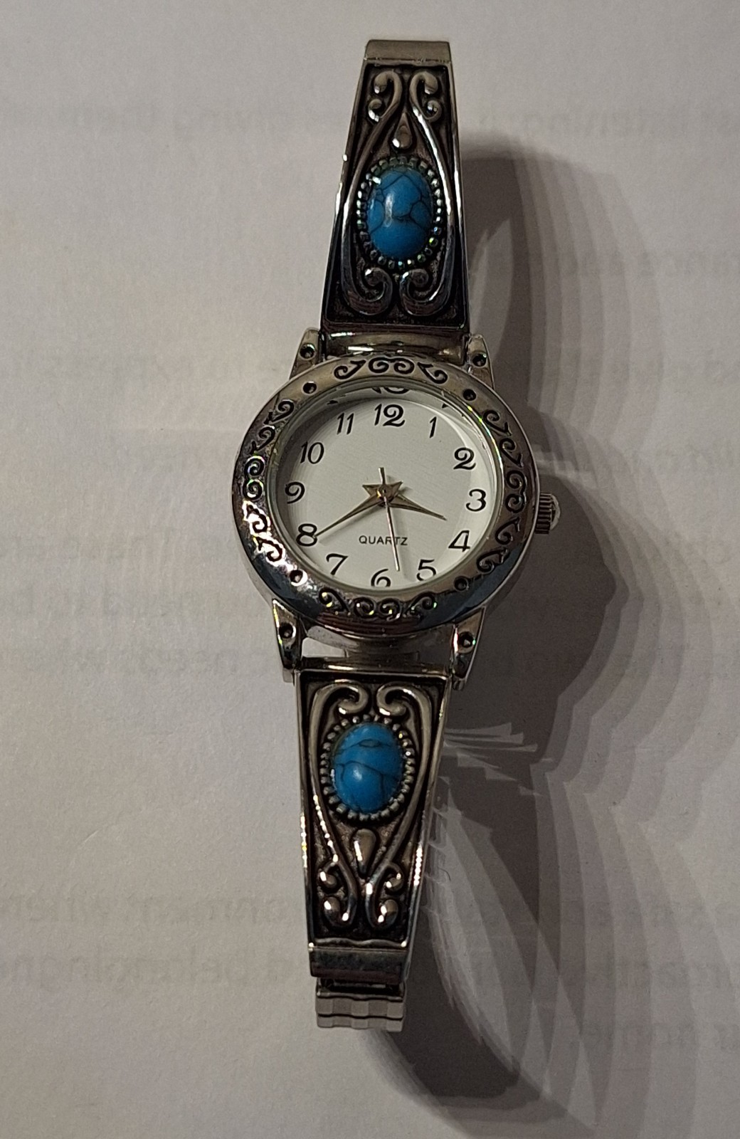 Accutime Quartz Analog Women’s Wristwatch White Dial Silver 26mm (Needs Battery)