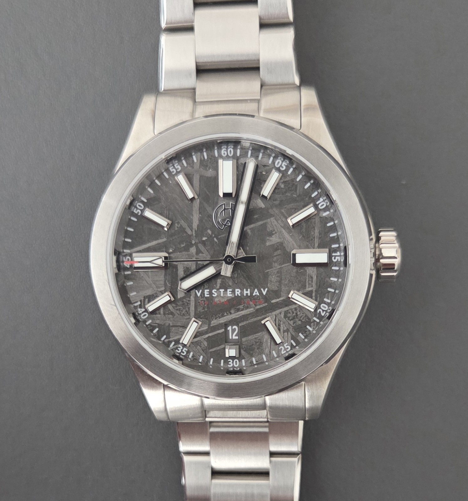Henry Archer Vesterhav Polaris 40mm Automatic, 20 ATM, Meteorite Gray Dial, Date