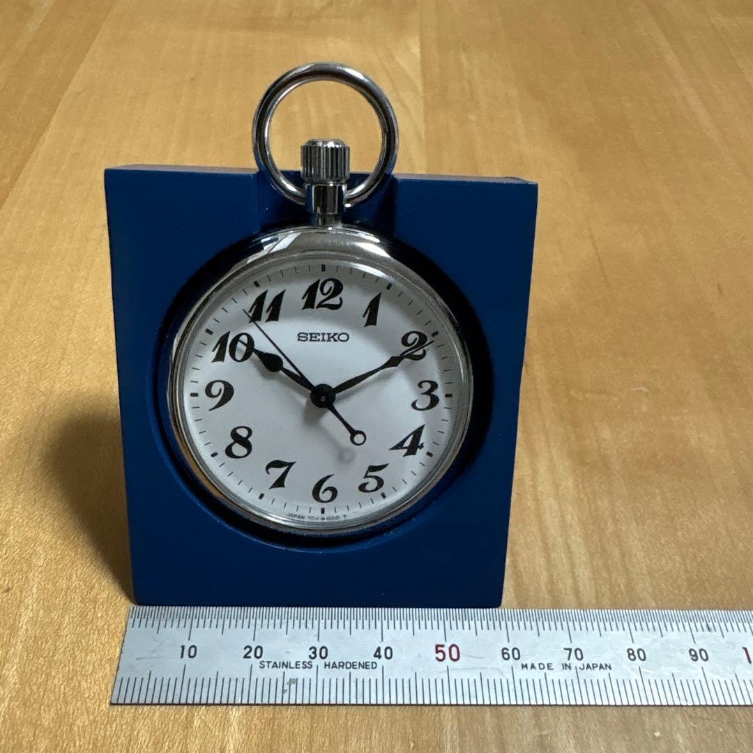 Handmade pocket watch stand