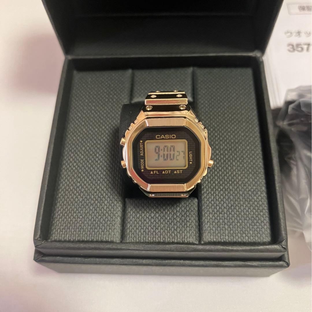 Casio Ring Watch Gold CASIO CRW 001G 9JR