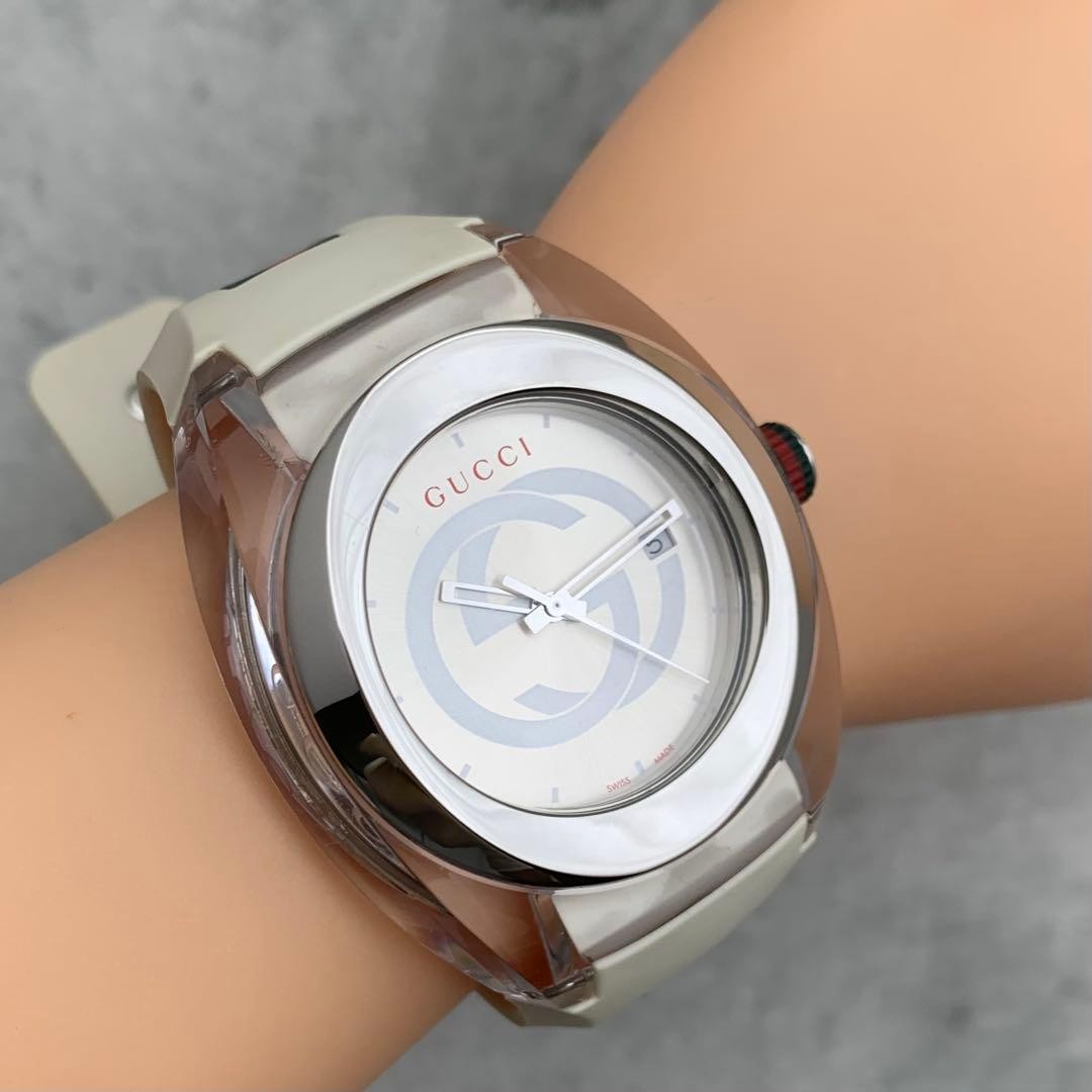Gucci Sync 137.1 Silver Watch Web Stripe Ships from Japan