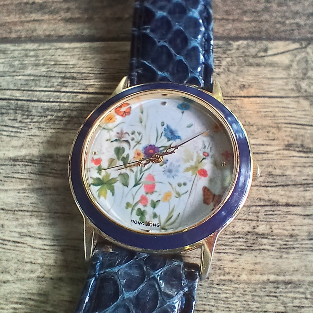 Vintage Flower Garden Butterfly Wrist Watch Hong Kong 80s