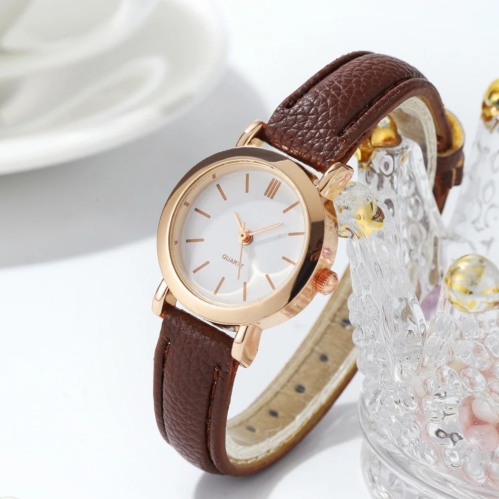 Fashion Small Dial Women’s Watch – Simple Leather Band, Analog Quartz Wristwatch