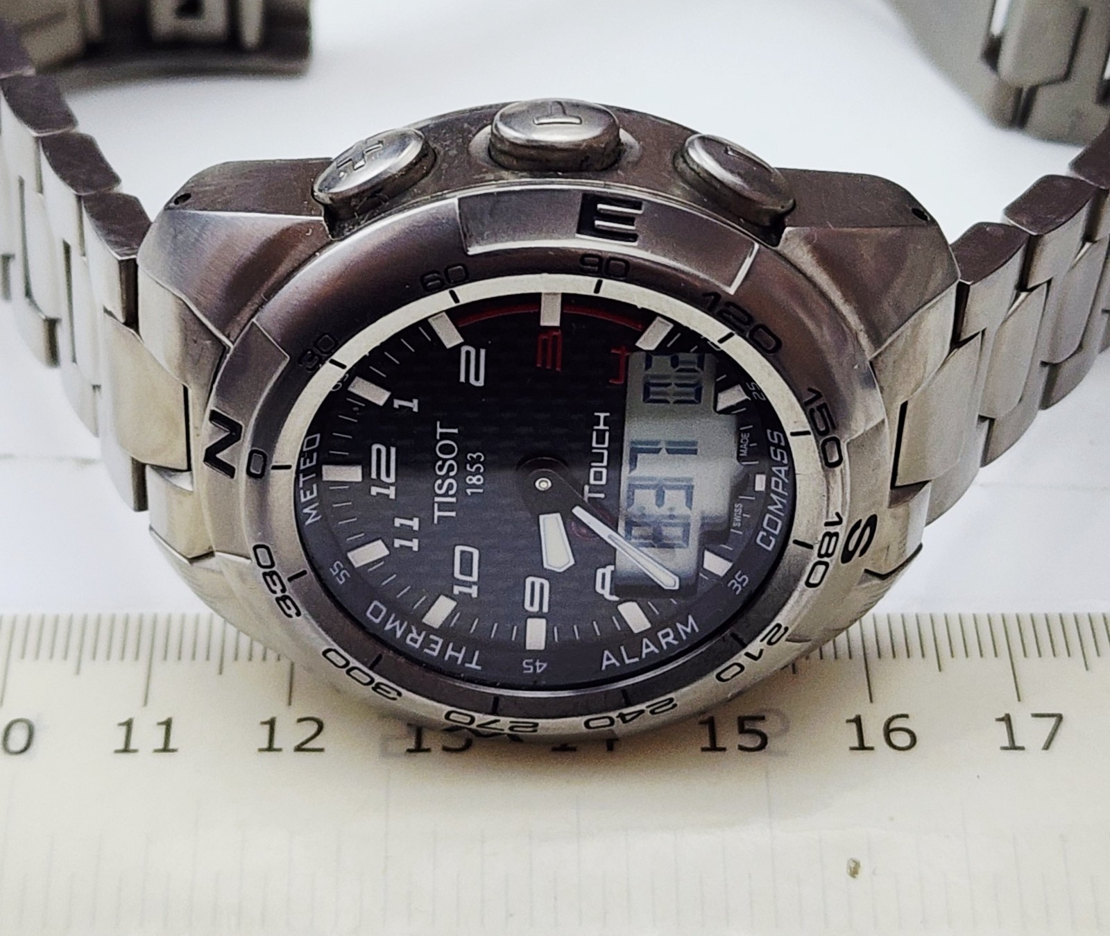 Men SWISS TITANIUM TOUCH SCREEN Watch TISSOT “Expert” T013420A. Compass. Alarm*