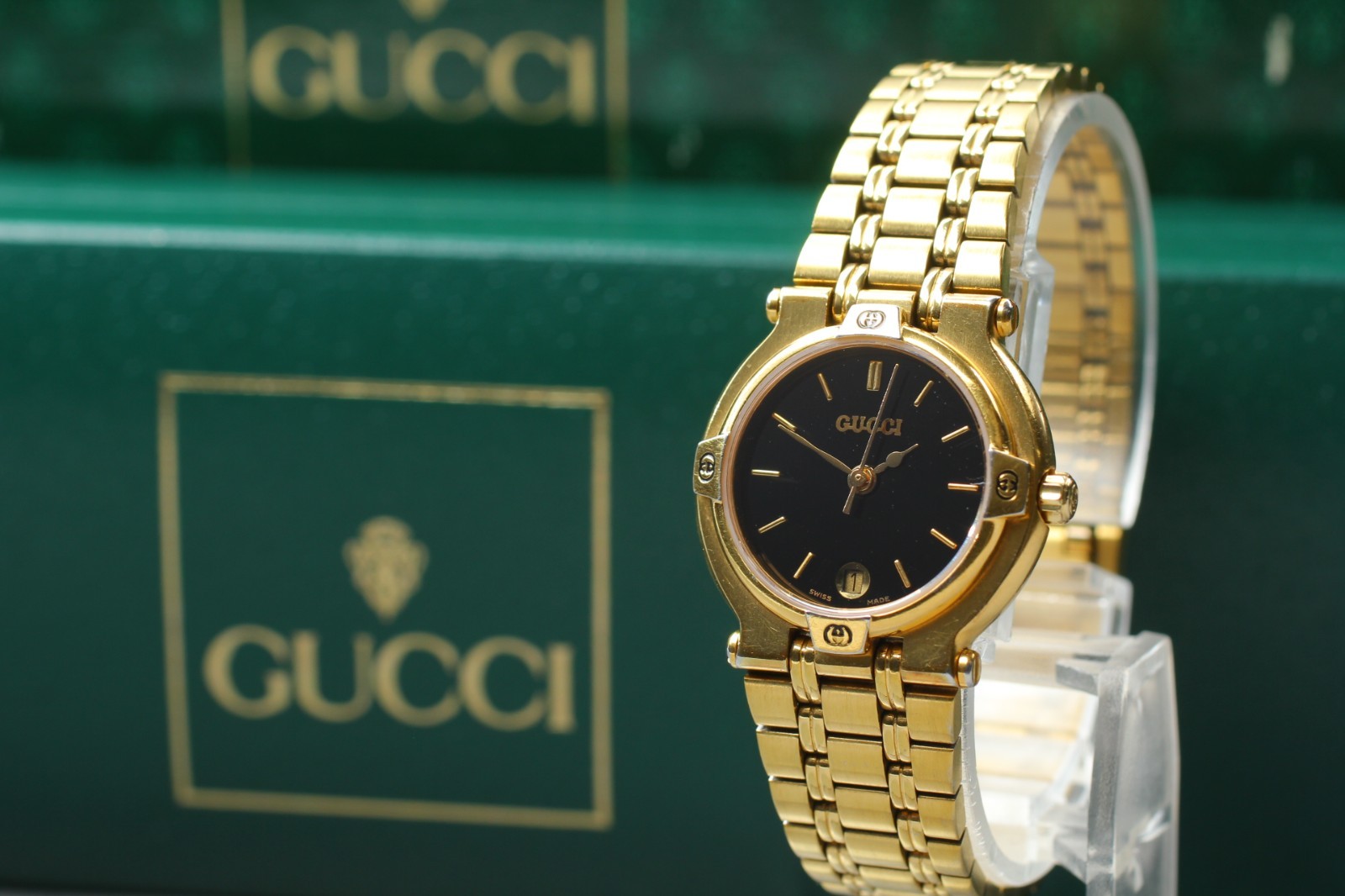 GUCCI 9200L Gold Black Dial Diamond Quartz Vintage Womens Watch NEAR MINT w/ Box