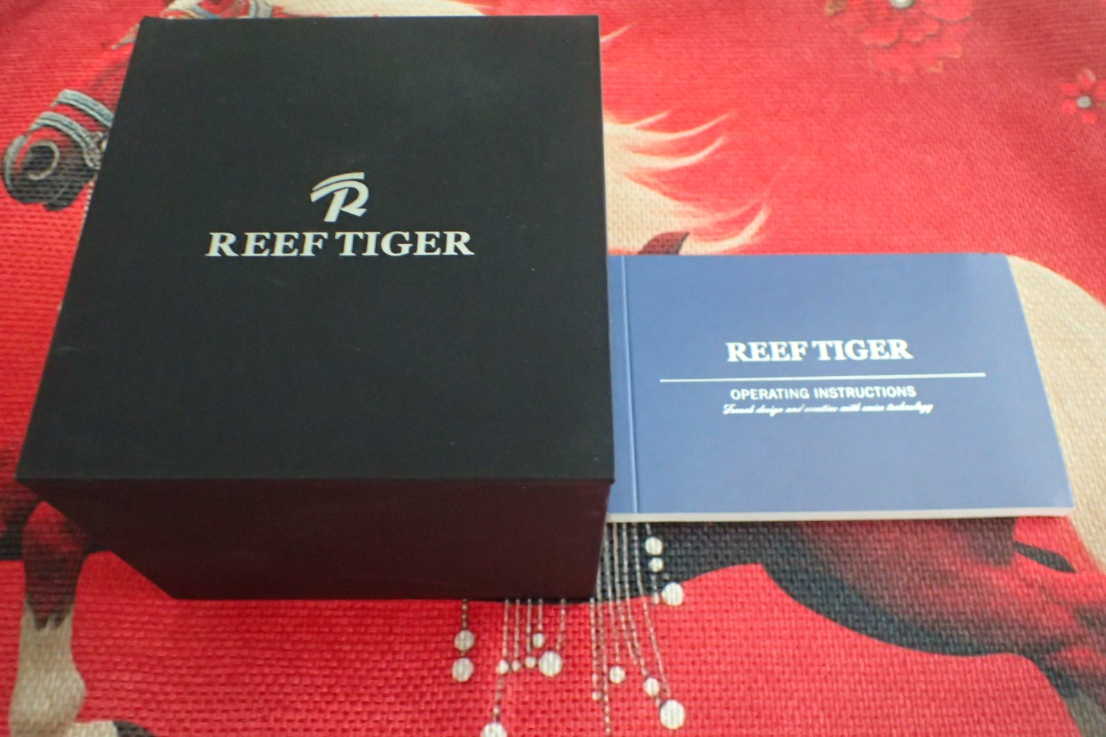 Reef Tiger Aurora Hexagon Automatic Watch RGA3503 Calendar Diving Rubber Band