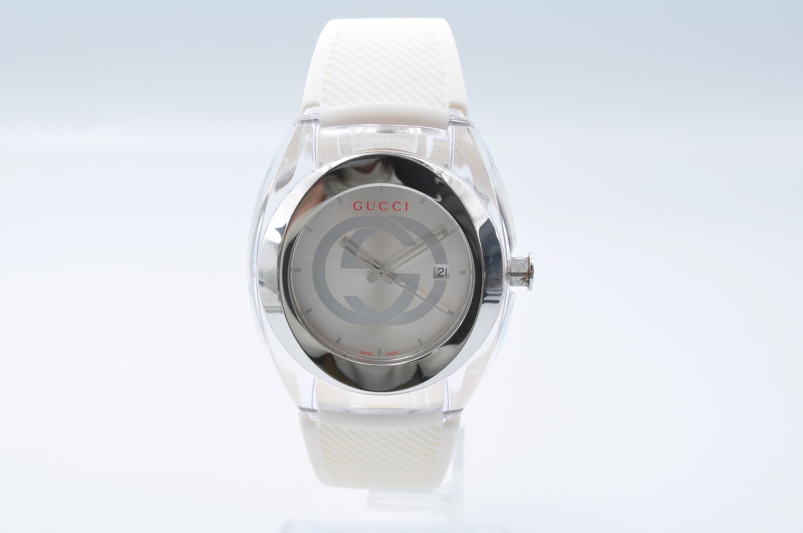 GUCCI 137.1 SYNC Quartz WatchTransparent Resin Men’s White Rubber Auth w-1051